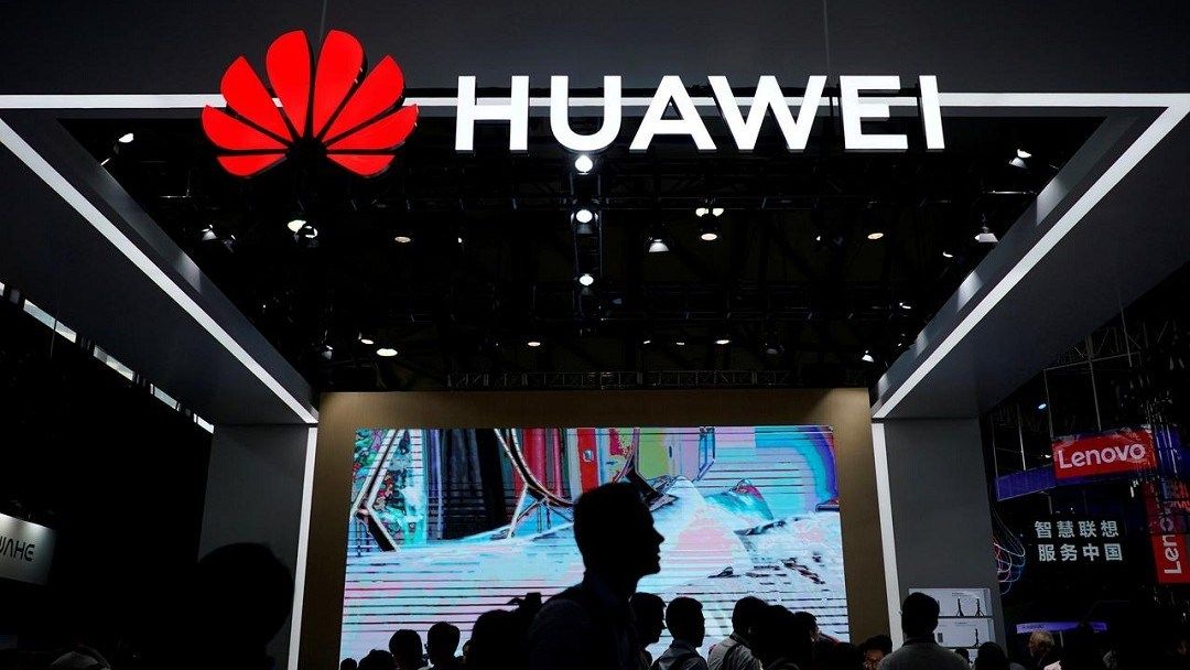 USA odložily veto Huawei na dalších 90 dní Americký ministr obchodu Wilbur Ross oznámil nové zpoždění Huawei na 90 dní.