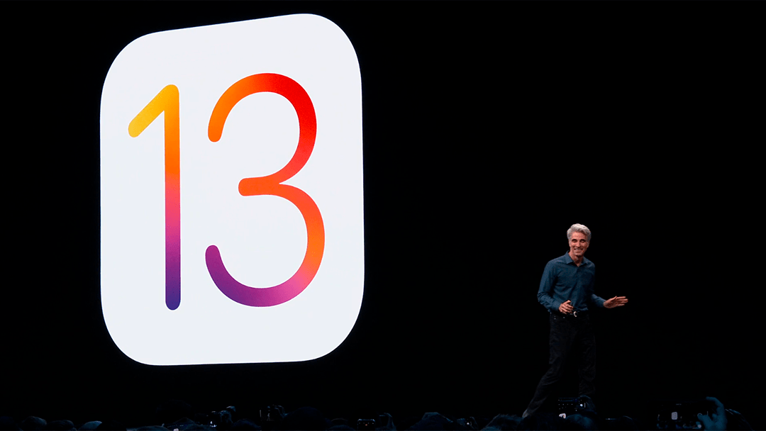 iOS 13 přichází s tmavým režimem pro iPhone Nový operační systém se zaměřuje na bezpečnost uživatelů Apple.